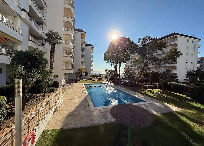 Apartamento Coastal Retreat Just Steps From The *