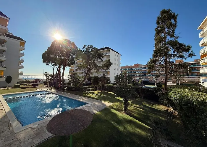 Coastal Retreat Just Steps From The Apartamento *