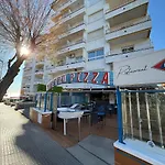 Appartamento Coastal Retreat Just Steps From The Lloret de Mar